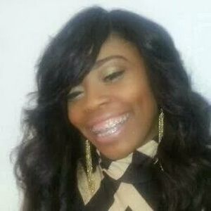 Meet your Posher, Ramona